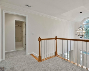 1202 Loxley Circle - Photo Thumbnail 28