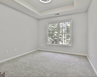 1202 Loxley Circle - Photo Thumbnail 37