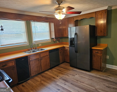 372 Smith Street - Photo Thumbnail 7