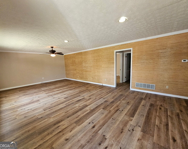 372 Smith Street - Photo Thumbnail 4