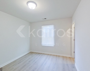 234 Fox Chase Way - Photo Thumbnail 9