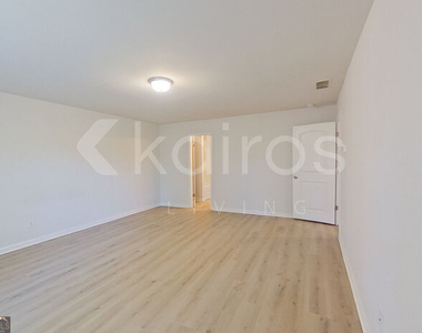 234 Fox Chase Way - Photo Thumbnail 15