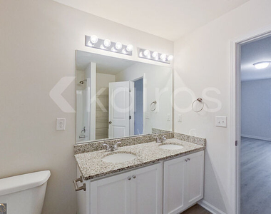 234 Fox Chase Way - Photo Thumbnail 16