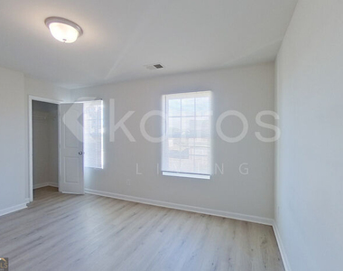 234 Fox Chase Way - Photo Thumbnail 12