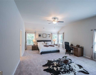 454 Burgundy Terrace Se - Photo Thumbnail 13