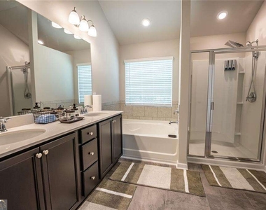 454 Burgundy Terrace Se - Photo Thumbnail 38