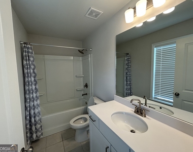 3715 Davis Circle - Photo Thumbnail 20