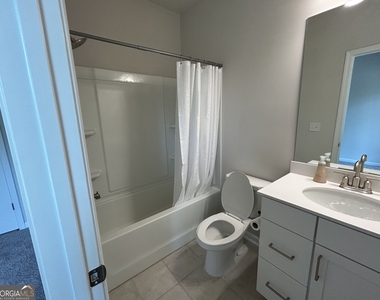 3715 Davis Circle - Photo Thumbnail 19
