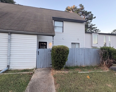 261 Country Club Drive - Photo Thumbnail 1
