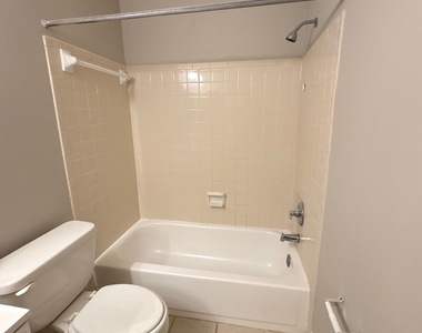 261 Country Club Drive - Photo Thumbnail 13