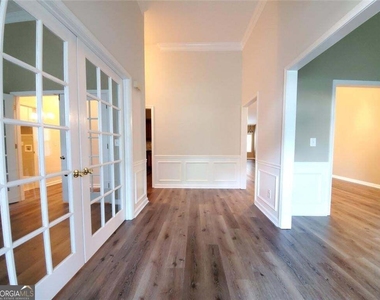 3878 Hannahberry Place - Photo Thumbnail 2