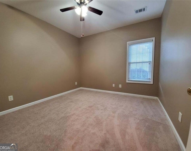 3878 Hannahberry Place - Photo Thumbnail 16