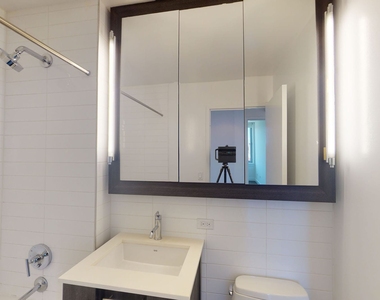 808 Columbus Ave - Photo Thumbnail 4