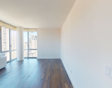 808 Columbus Ave - Photo Thumbnail 1