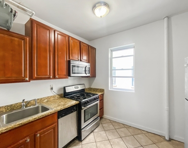 208 West 140th Street - Photo Thumbnail 4