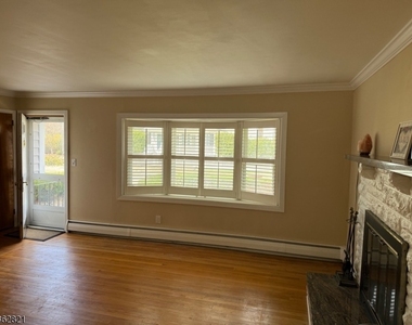 54 S Central Ave - Photo Thumbnail 1