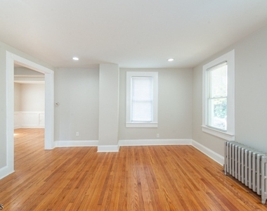 13 Malcolm Street (13) - Photo Thumbnail 4