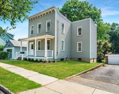 13 Malcolm Street (13) - Photo Thumbnail 1