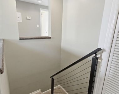 17 Armstrong St - Photo Thumbnail 12
