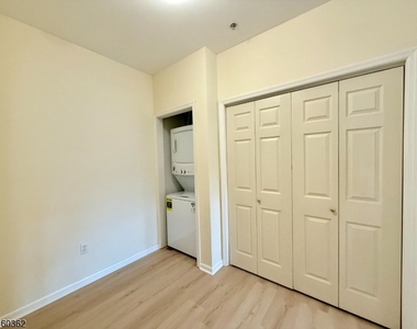 48 Mountainview Ct - Photo Thumbnail 9