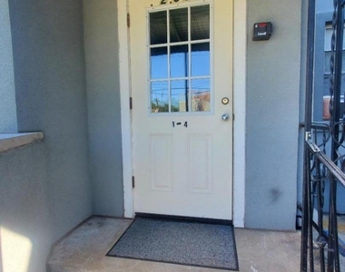 269 Willow Ave - Photo Thumbnail 3