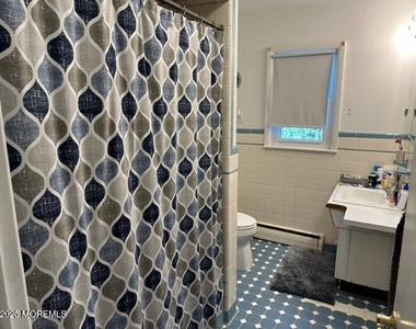 15 Cooper Avenue - Photo Thumbnail 5