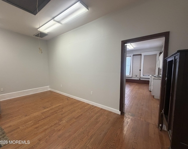 23 W Main Street - Photo Thumbnail 5