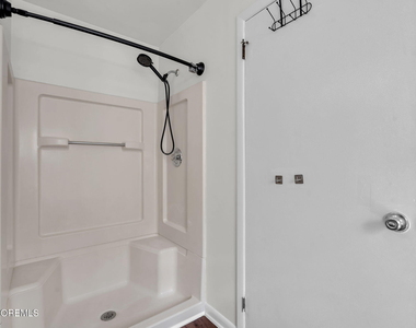 4403 Aberdeen Drive - Photo Thumbnail 39