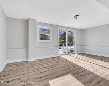 27 Oak Leaf Lane - Photo Thumbnail 12