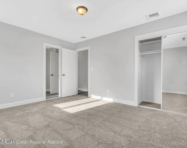 27 Oak Leaf Lane - Photo Thumbnail 9