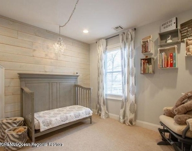 18 Catherine Street - Photo Thumbnail 14