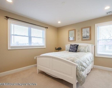 18 Catherine Street - Photo Thumbnail 13