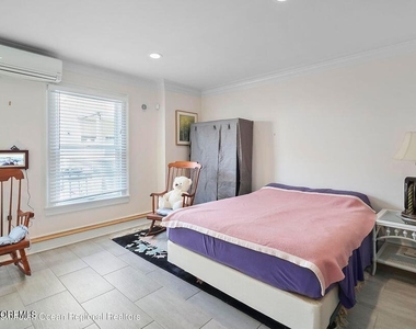 220 Marine Place - Photo Thumbnail 11
