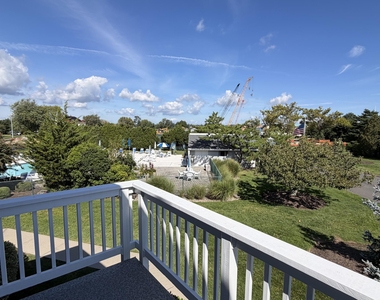 25 Meadow Avenue - Photo Thumbnail 13