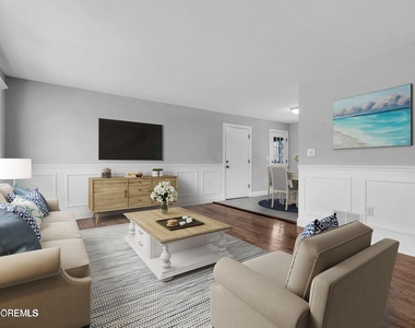 382 Dogwood Drive - Photo Thumbnail 2