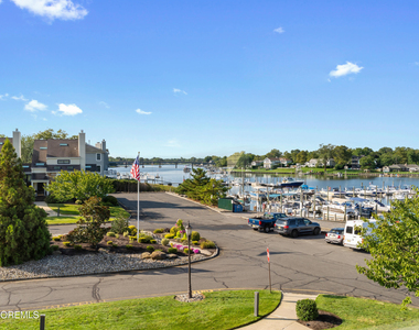 580 Patten Avenue - Photo Thumbnail 26