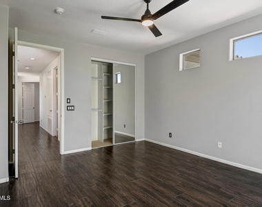 20802 N Grayhawk Drive - Photo Thumbnail 17