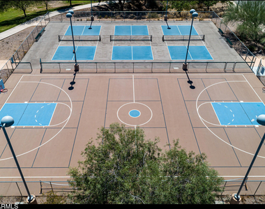 20802 N Grayhawk Drive - Photo Thumbnail 31