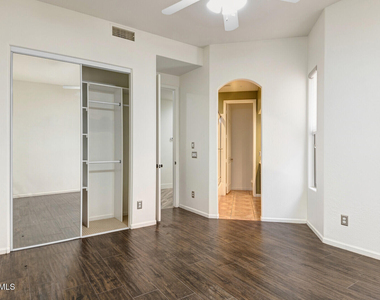 20802 N Grayhawk Drive - Photo Thumbnail 19