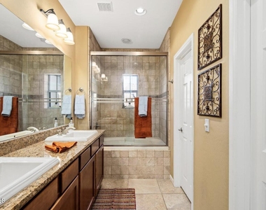 3935 E Rough Rider Road - Photo Thumbnail 10