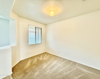 18334 W Via Del Sol -- - Photo Thumbnail 6