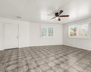 6116 S Borego Road - Photo Thumbnail 3