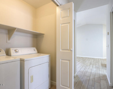 41740 W Sunland Drive - Photo Thumbnail 21