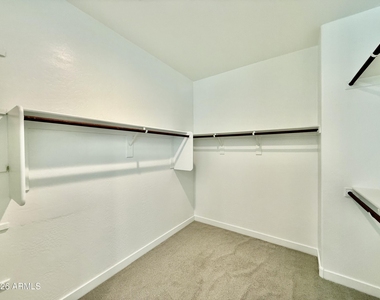 9923 E Tillman Avenue - Photo Thumbnail 23