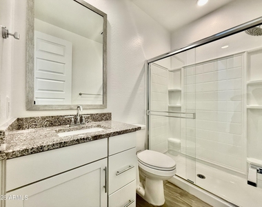 9923 E Tillman Avenue - Photo Thumbnail 5