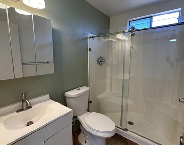 5653 W Hatcher Road - Photo Thumbnail 14