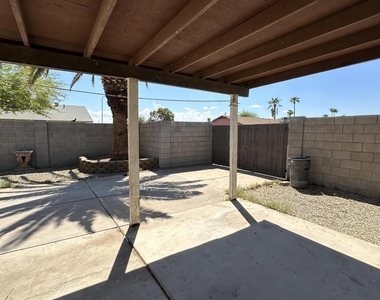 5653 W Hatcher Road - Photo Thumbnail 17