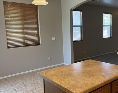 19165 N Ventana Lane - Photo Thumbnail 8