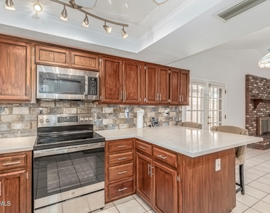 6243 W Cholla Street - Photo Thumbnail 16