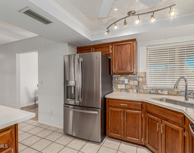 6243 W Cholla Street - Photo Thumbnail 17